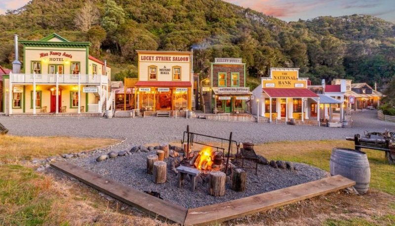 NZ's entire 'Wild West' town up for sale